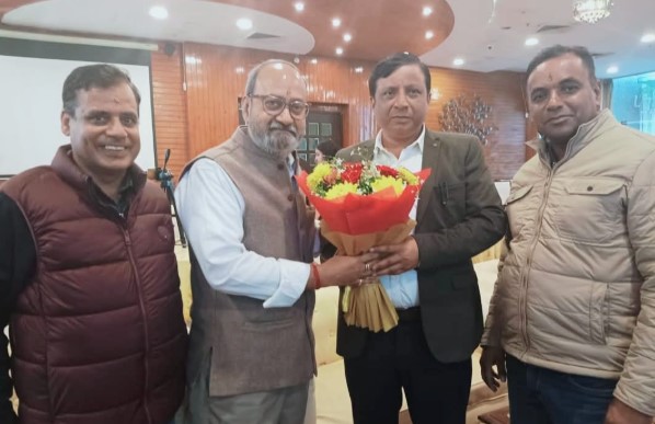 उत्तराखंड के बहुआयामी पर्यटन और उपलब्धियों को अपने राष्ट्रव्यापी नेटवर्क में साझा करेगा पीआरएसआई