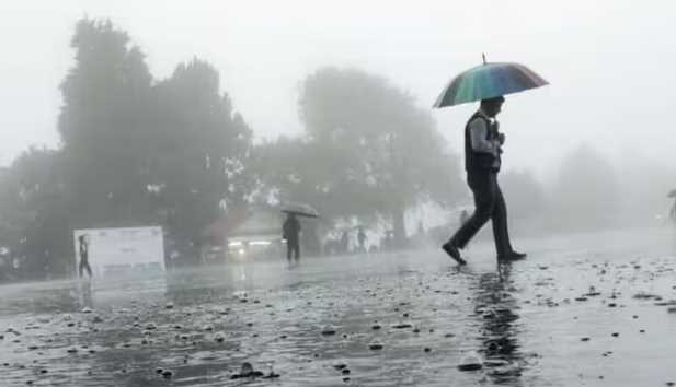 Snowfall and rain increased the cold in Uttarakhand, cold winds made life difficult, temperature dropped
