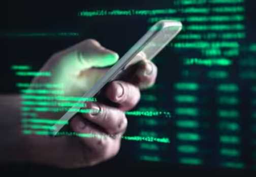 Cyber ​​thugs rob lakhs of rupees by posing as Customs-CBI officers