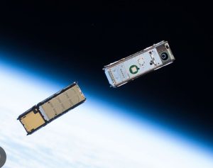 जॉलीग्रांट एयरपोर्ट में चेकिंग के दौरान अमेरिकी नागरिक के पास