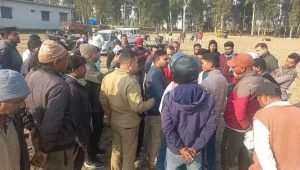 Tragic accident on UP-Uttarakhand border... Two patrolling railway employees died after being hit by a train