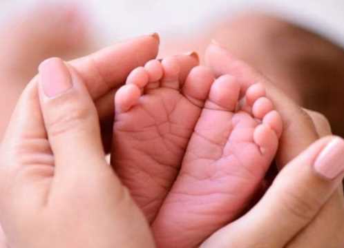 Mother's love shamed in Uttarakhand, 6-day-old baby girl thrown in bushes