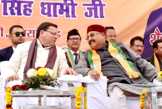 महाराज के एक्शन के बाद पौड़ी अस्पताल में हुई विशेषज्ञ महाराज के एक्शन के बाद पौड़ी अस्पताल में हुई विशेषज्ञ चिकित्सकों की तैनाती