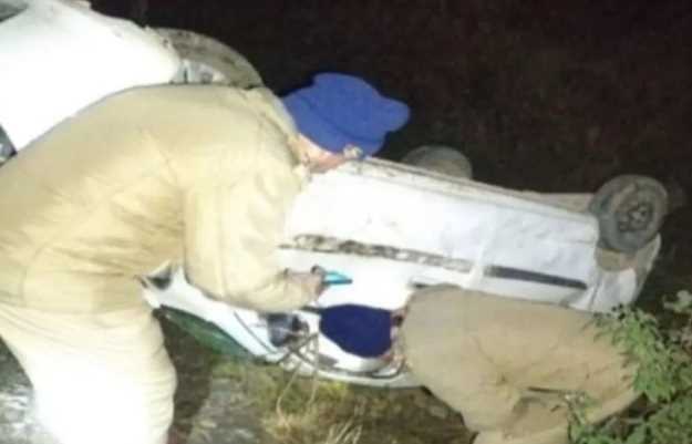 उत्‍तराखंड में दर्दनाक हादसा, शादी से लौट रहे भाइयों की