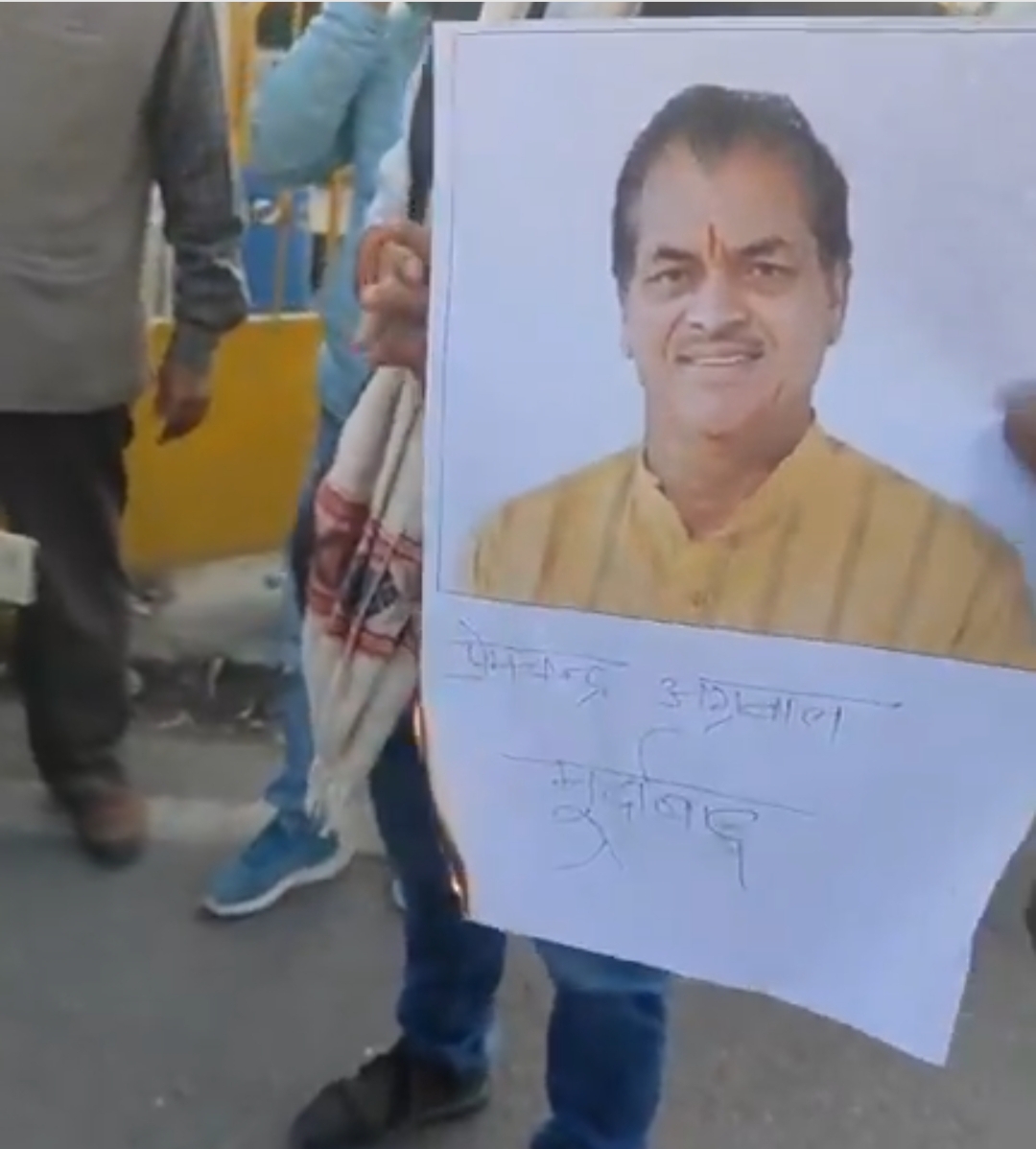 बिग ब्रेकिंग : उत्तराखंड विधानसभा में बिगड़े कैबिनेट मंत्री प्रेमचंद