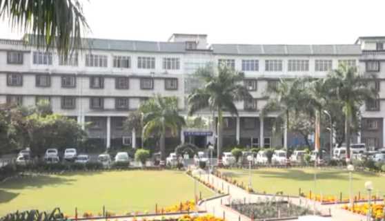 Political situation in Uttarakhand has halted the pace of development! All eyes are on cabinet expansion