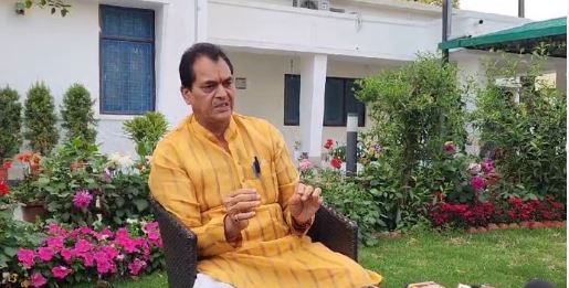 पूर्व कैबिनेट मंत्री प्रेमचंद अग्रवाल ने छोड़ा अपना सरकारी आवास पूर्व कैबिनेट मंत्री प्रेमचंद अग्रवाल ने छोड़ा अपना सरकारी आवास