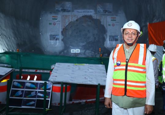 चारधाम यात्रा को सुगम बनाने में मील का पत्थर साबित होगी सिलक्यारा सुरंग – मुख्यमंत्री धामी