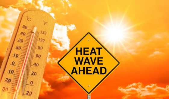 Chhattisgarh is not getting any relief from the scorching heat, mercury has crossed 43 degrees in many districts