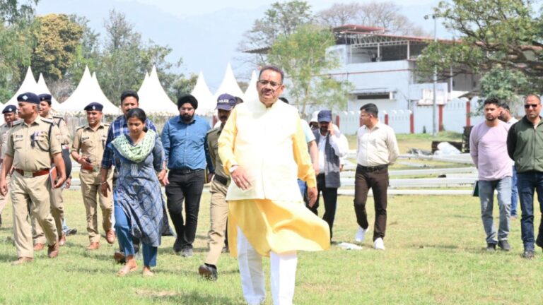 कैबिनेट मंत्री गणेश जोशी ने बहुउद्देशीय शिविर की तैयारियों का किया निरीक्षण