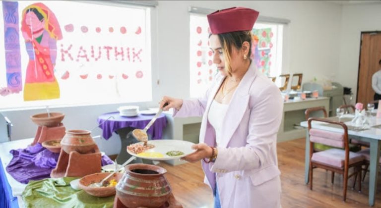 ग्राफिक एरा में कौथिक 25 मंडुवे और बुरांश से बने