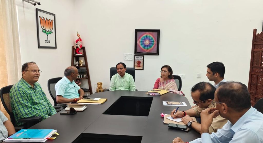 आरटीई के उल्लंघन पर होगी सख्त कार्रवाई- शिक्षा मंत्री डॉ. धन सिंह रावत