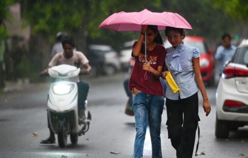 उत्तराखंड में नैनीताल समेत इन जिलों में जमकर होगी बारिश