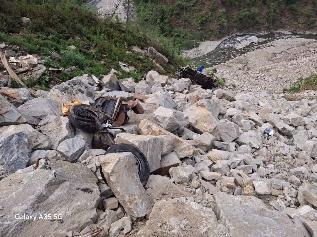 केदारनाथ यात्रियों को छोड़ वापिस हरिद्वार जा रहे ड्राइवर की