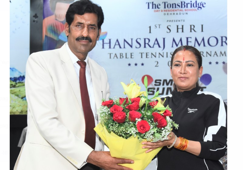 चुनौतियों से जूझना सिखाता है खेल- रेखा आर्या चुनौतियों से जूझना सिखाता है खेल- रेखा आर्या