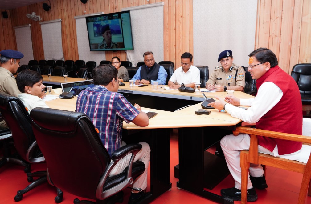 नैनीताल बवाल पर सीएम ने कहा, अपराधियों पर कड़ी कार्रवाई नैनीताल बवाल पर सीएम ने कहा, अपराधियों पर कड़ी कार्रवाई करें
