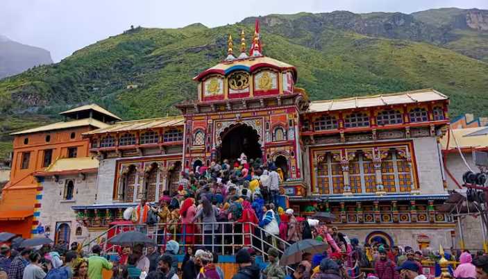 बदरीनाथ धाम में तीर्थयात्रियों को ठगी से बचाने के लिए