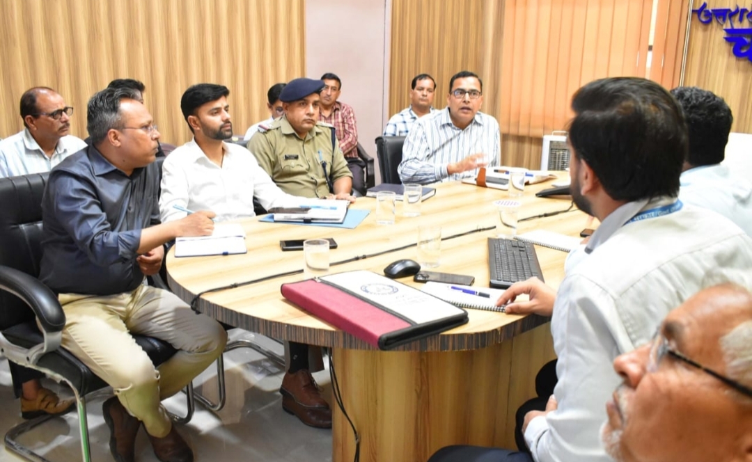 मुख्य विकास अधिकारी ने जन्म मृत्यु पंजीकरण पर जिला स्तरीय