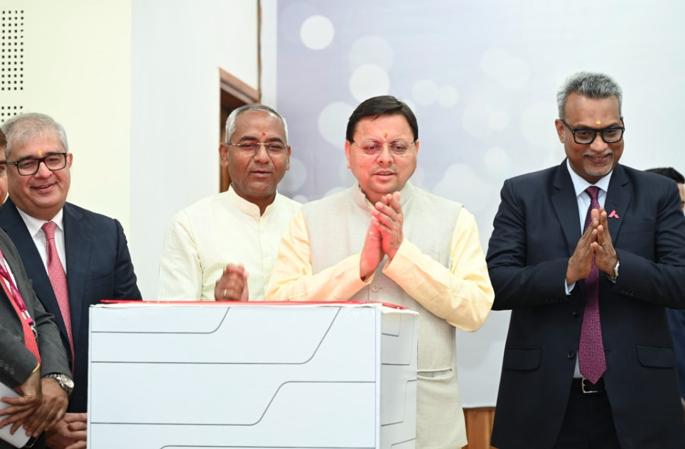 मुख्यमंत्री धामी ने गुप्तकाशी-ज्योर्तिमठ में एक्सिस बैंक की नई शाखाओं का किया वर्चुअल शुभारंभ