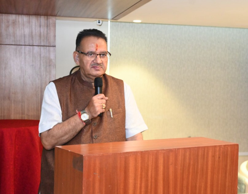 “नीति और नवाचार की समझ से बदलेगा देश का भविष्य”- गणेश जोशी