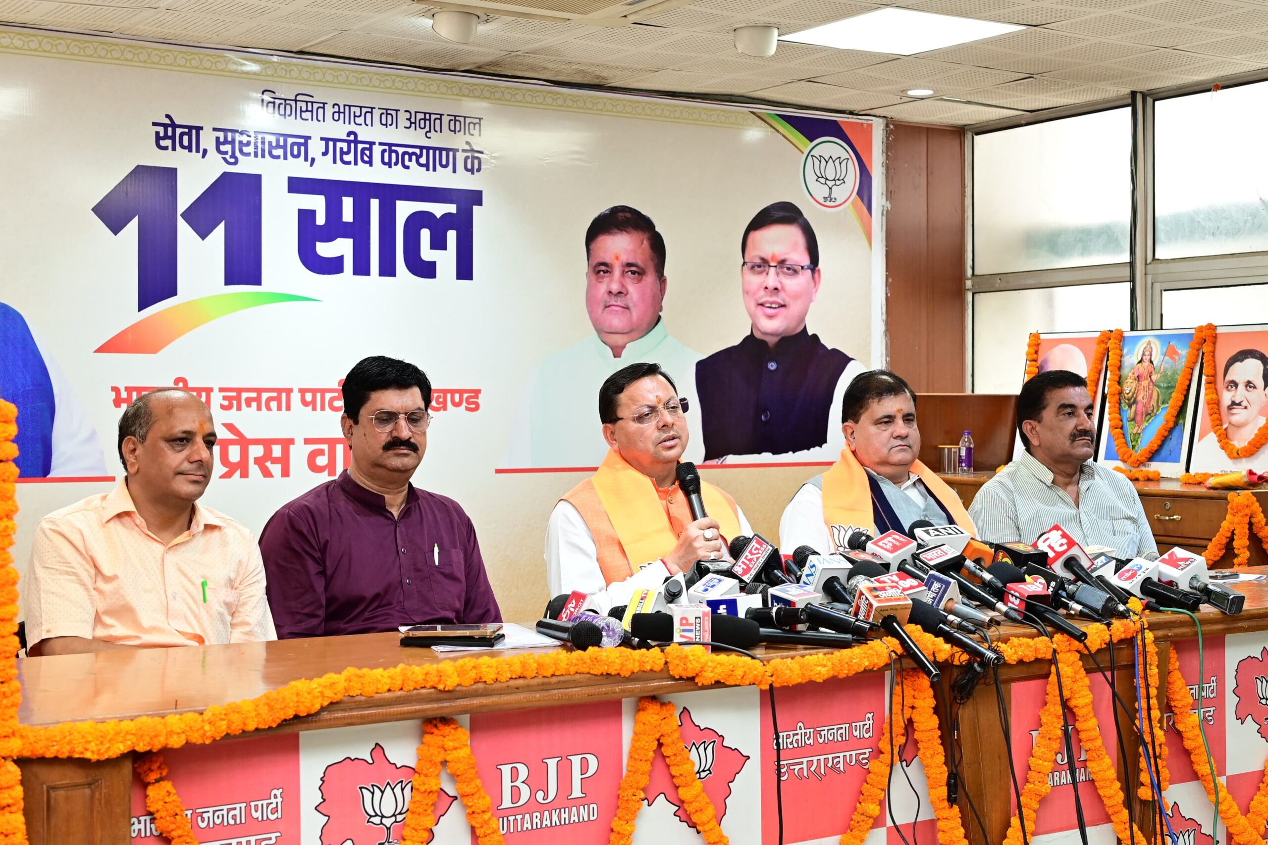 प्रधानमंत्री के नेतृत्व में भारत बना वैश्विक शक्ति: मुख्यमंत्री धामी