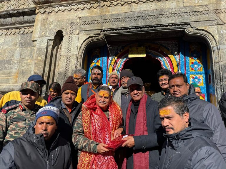 श्री केदारनाथ धाम दर्शन‌ को पहुंचे थलसेना अध्यक्ष जनरल उपेंद्र