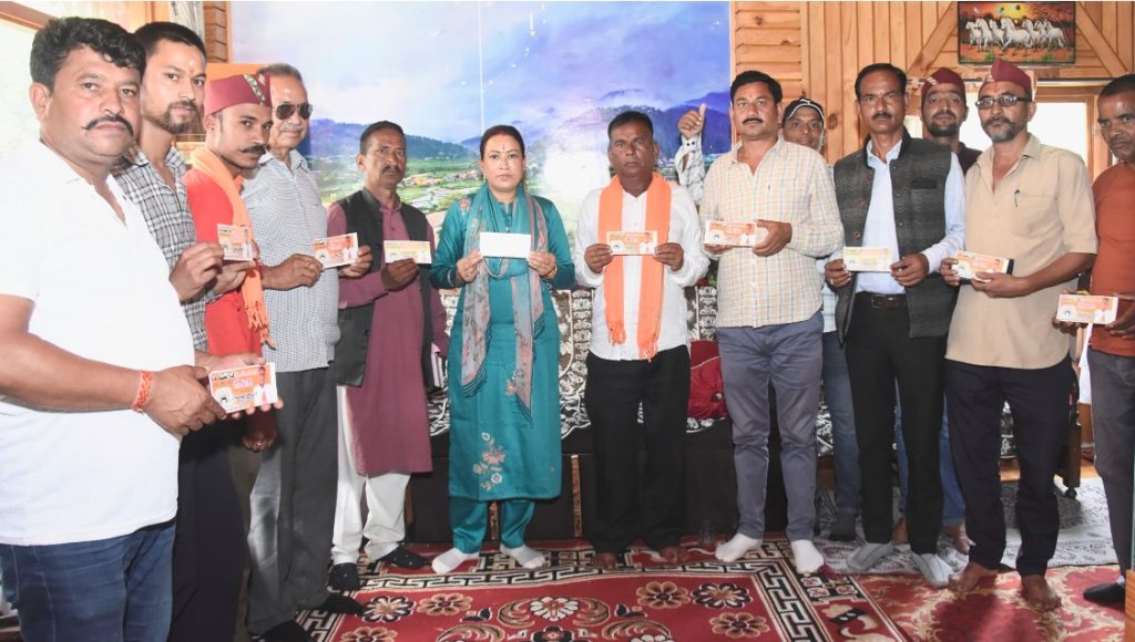 अबकी बार, ट्रिपल इंजन की सरकार- रेखा आर्या