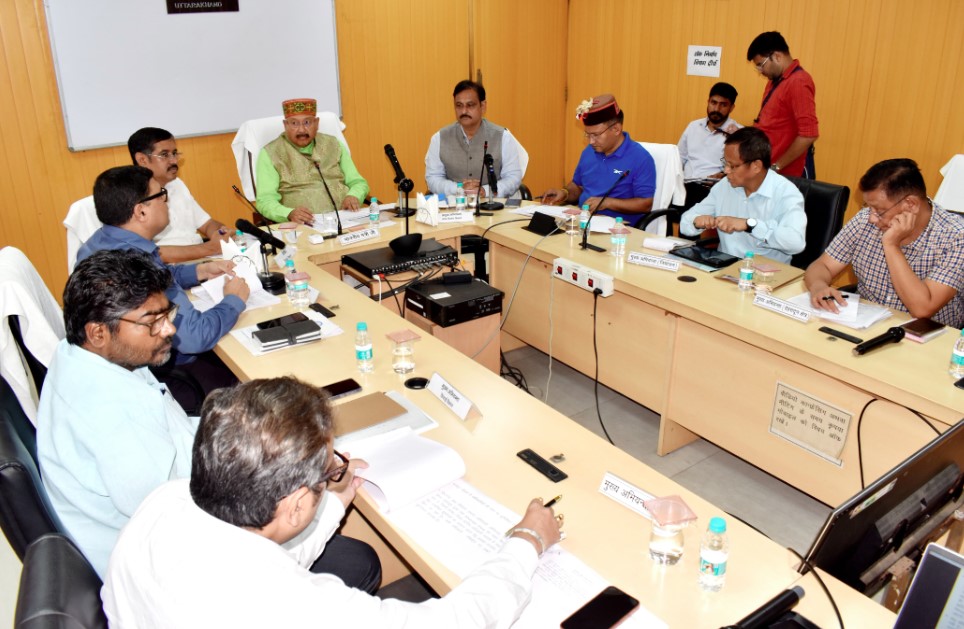 मानसून सीजन को लेकर सजग रहें विभागीय अधिकारी- महाराज