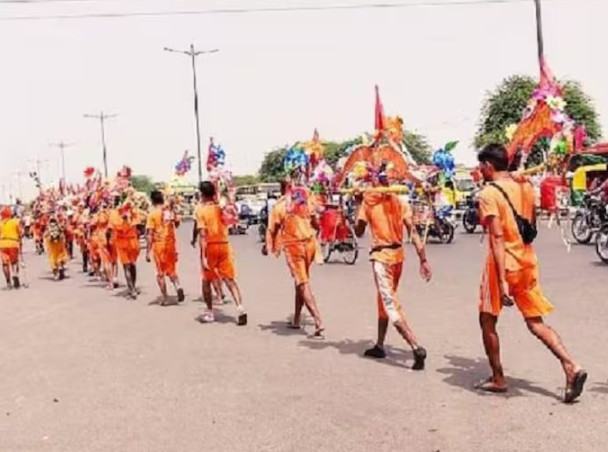 UP और उत्तराखंड में सड़क हादसों में 8 कांवड़ियों की