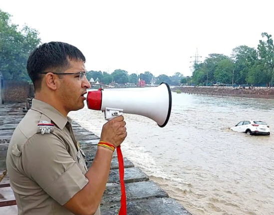 उत्तराखंड के इन जिलों में आज भारी बारिश का येलो