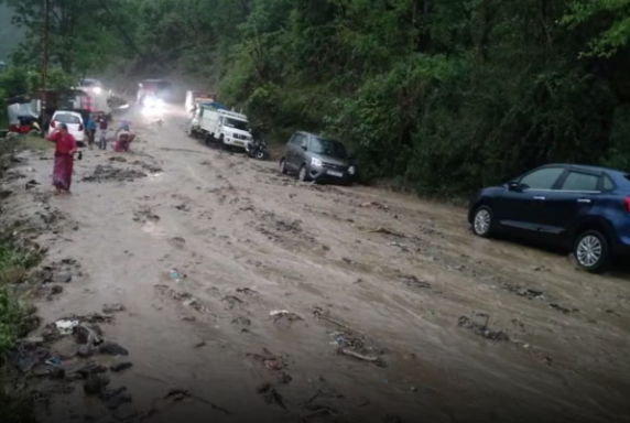 उत्तराखंड के इन जिलों में भारी बारिश का येलो अलर्ट,