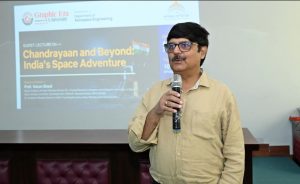 अंतरिक्ष है भविष्य की प्रयोगशाला - वरुण शील - my