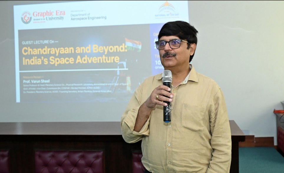 अंतरिक्ष है भविष्य की प्रयोगशाला - वरुण शील - my