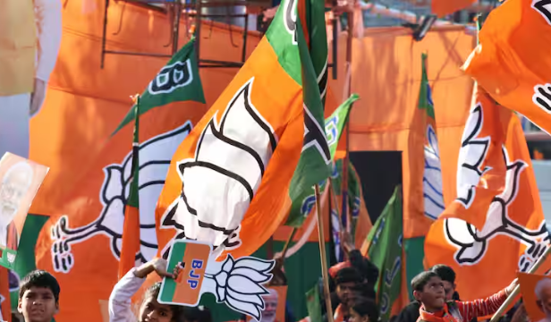 BJP gets a big blow in Uttarakhand, most of the candidates lost in Panchayat elections, Congress takes lead