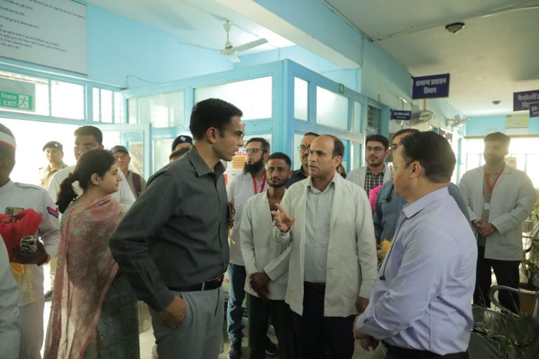 चिकित्सालय में ऑटोमेटेड पार्किंग; महिला हिलांस कैंटीन, ब्लड बैंक से