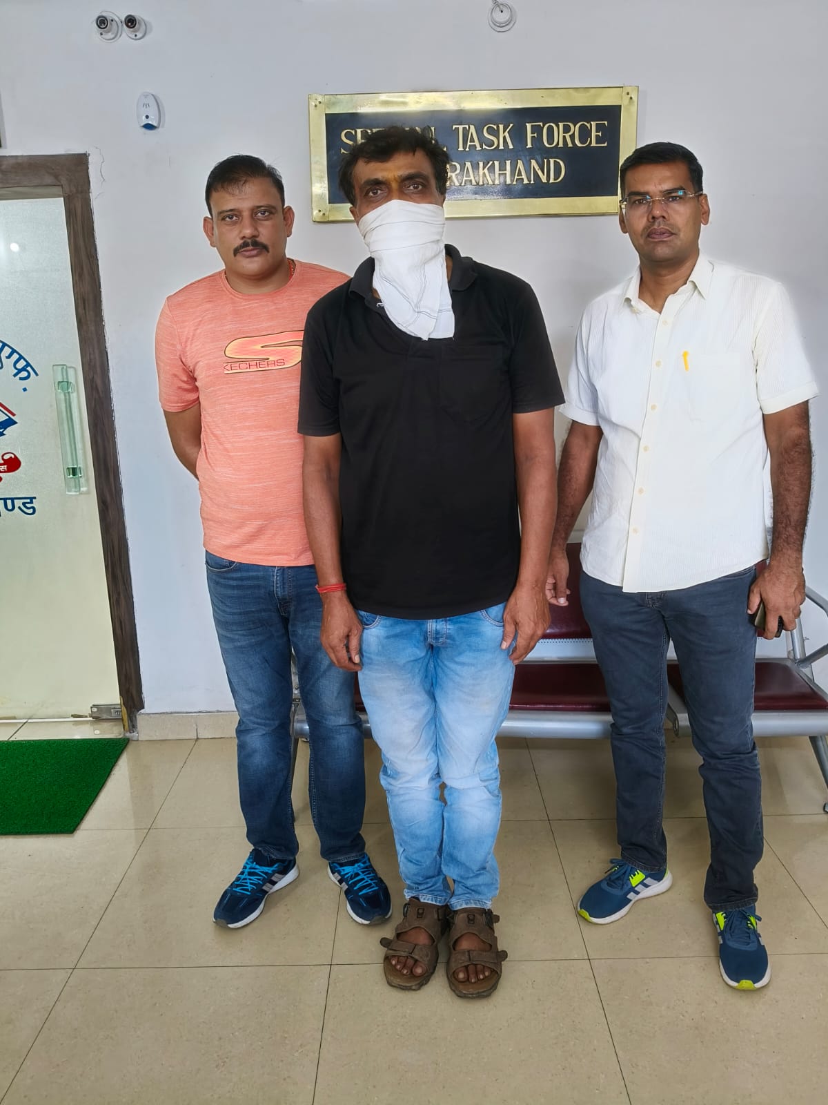 नकली दवाईयों के विरुद्ध एसटीएफ की बड़ी कार्रवाई, मास्टर माइंड