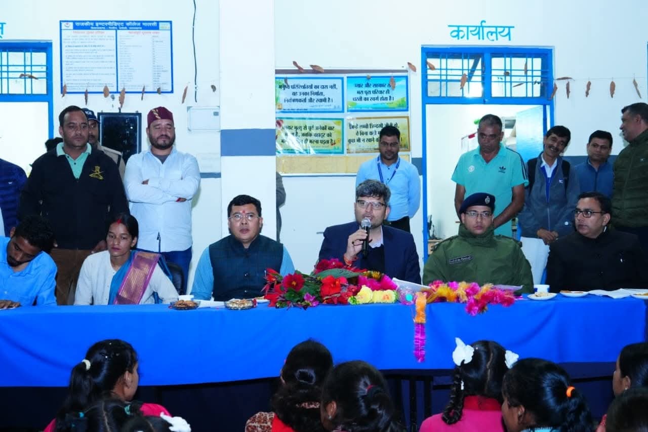 सरकार आपके द्वार : गैरसैंण ब्लॉक के मालसी ग्रामसभा में