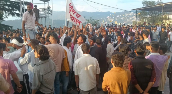 उत्‍तराखंड में छात्र संघ चुनावों में ABVP का परचम, 54