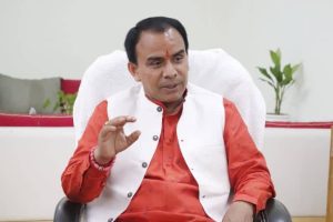 स्वास्थ्य विभाग में 220 नये चिकित्सक किये तैनातः डॉ. धन