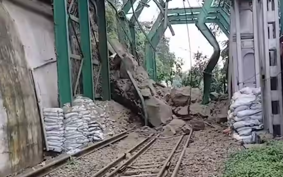 हरिद्वार में मनसा देवी पहाड़ियों से भूस्खलन, हरिद्वार-देहरादून-ऋषिकेश रेल मार्ग