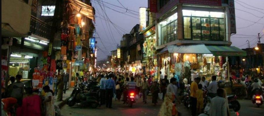 त्योहारों के दौरान सुविधाजनक आवाजाही और जाम से बचाव के लिए प्रशासन ने तैयार किया नया ट्रैफिक प्लान