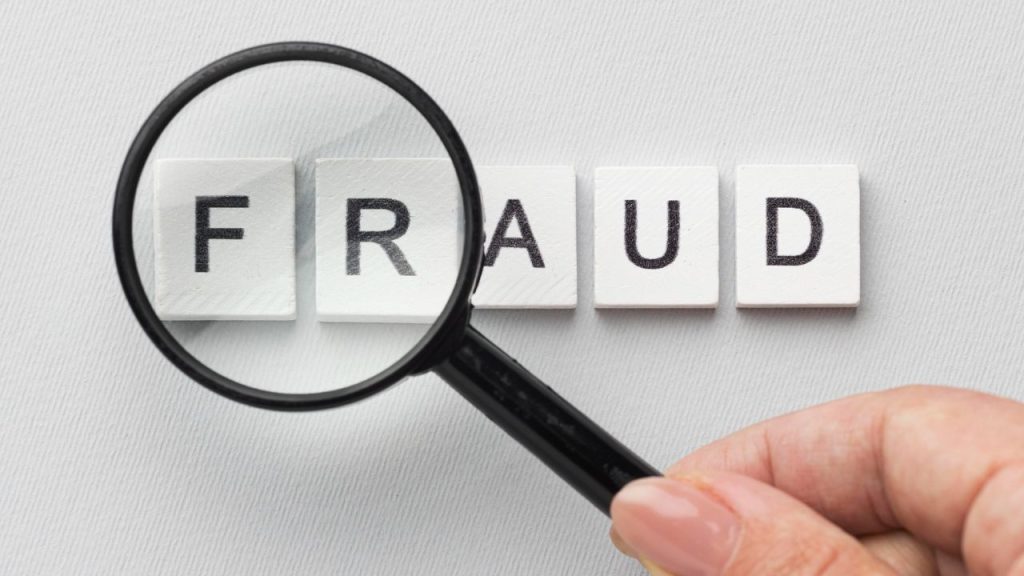 नौकरी के नाम पर बड़ा फर्जीवाड़ा! कोर्ट के आदेश पर दो महिलाओं पर मुकदमा दर्ज, जानें पूरा मामला