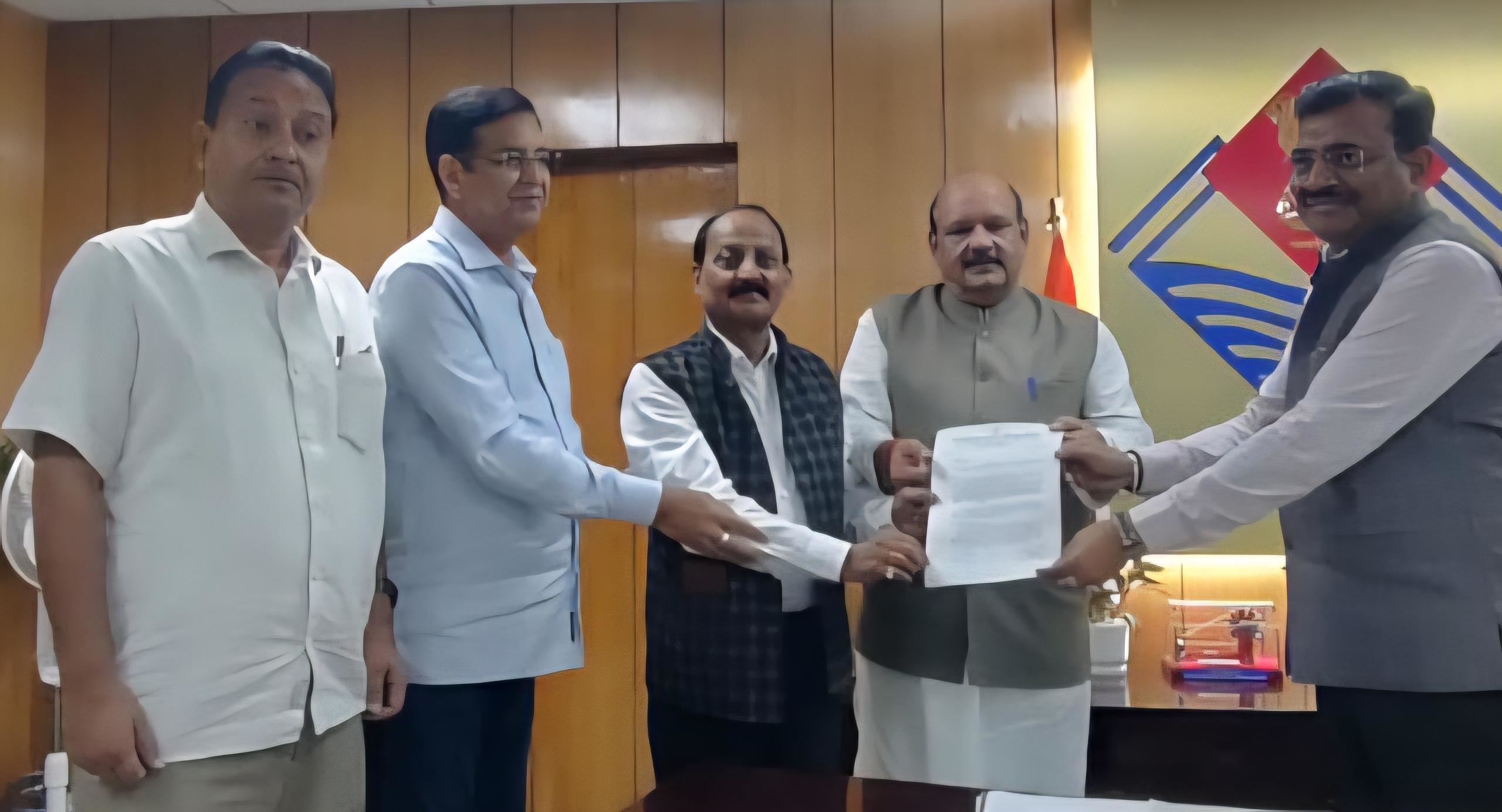 Dehradun IT Park Land controversy: MLA Pritam Singh submits Memo