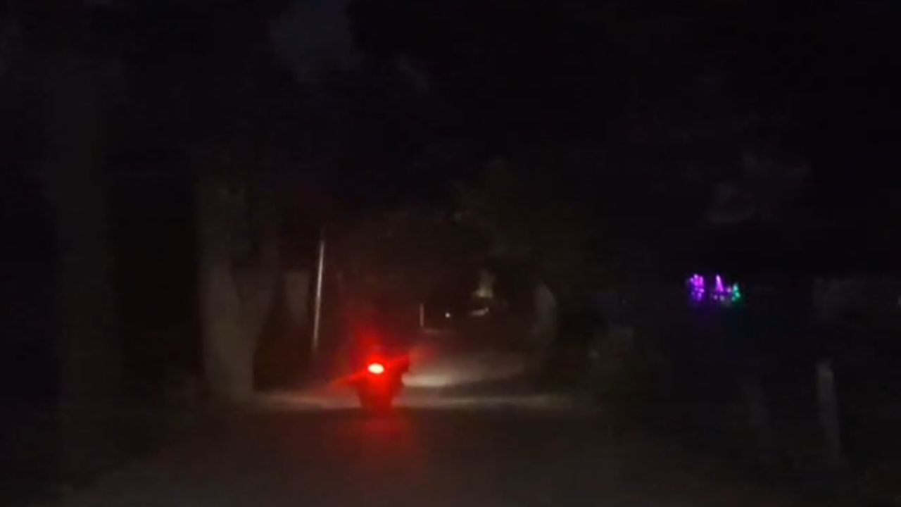 Dehradun: जब देश जगमगा रहा था, तब गुंडरीज गांव अंधेरे में था, विकास की हकीकत पर सवाल