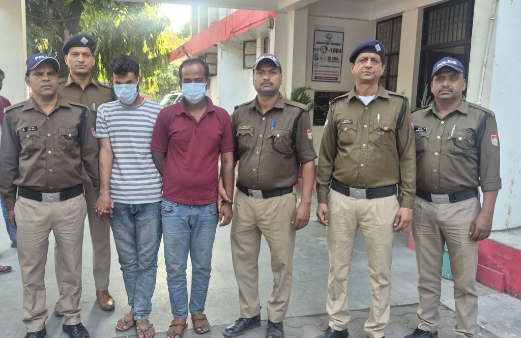 Nainital: पुलिस ने चोरी की 5 मोटरसाइकिल और स्कूटी के साथ 2 शातिर चोर 48 घंटे में दबोचे