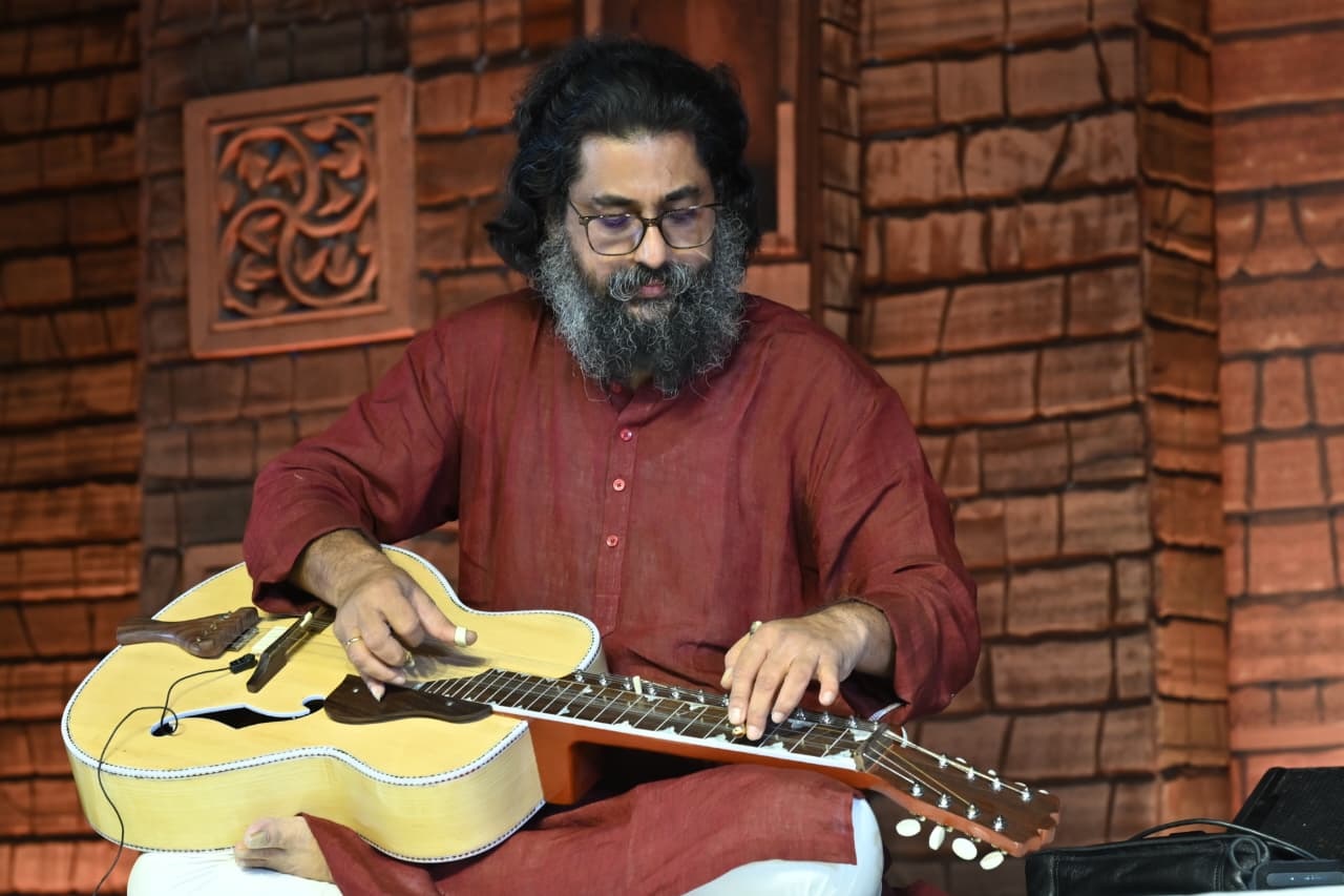 Renowned Classical Vocalist Pandit Sajan Mishra Honored with Reverence