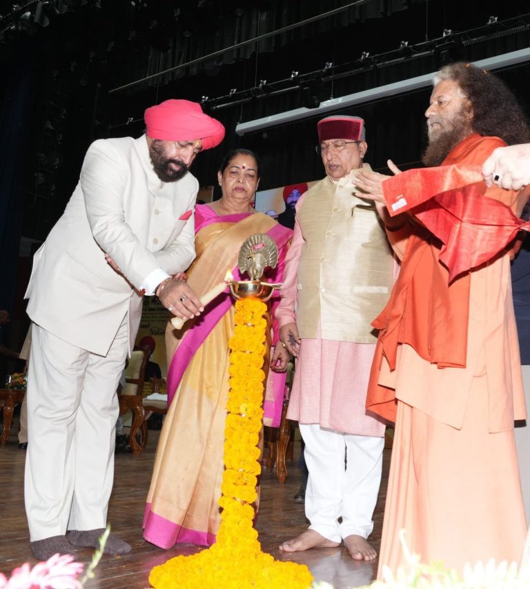 Standards are symbols of trust, transparency & quality: Gov