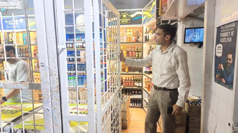 Uttarakhand News: दून के सर्किल बार में लगी आग पर