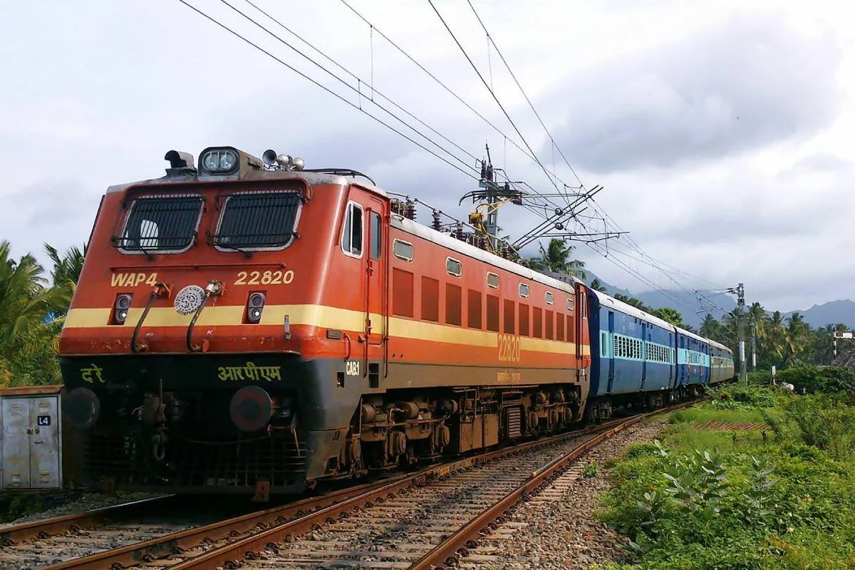 उत्तराखंड में दीपावली के बाद छठ के लिए ट्रेनें फुल,