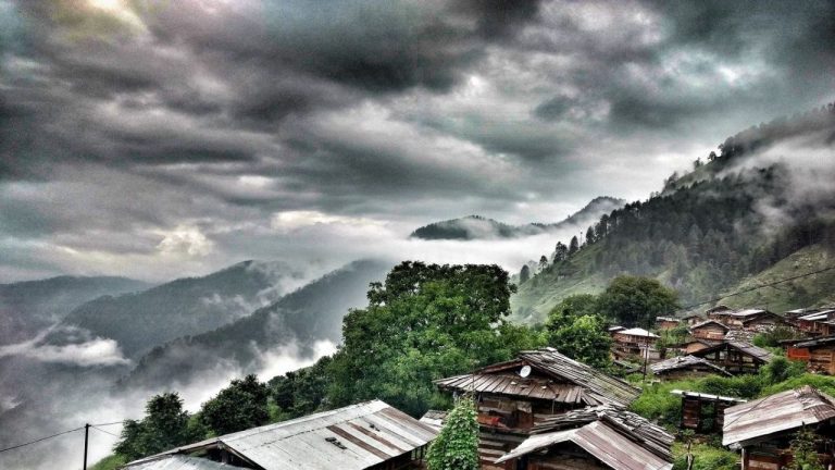 उत्तराखंड में बदलता मौसम, आज इन जिलों में दिख सकते हैं बादल, जानिए ताजा का अपडेट